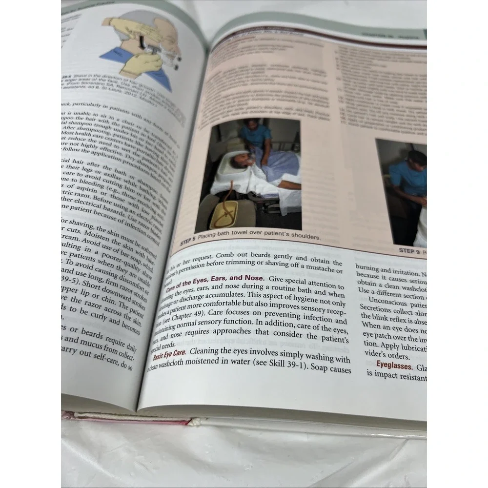 Elsevier Nursing Textbook Fundamentals Of Nursing‎ Eighth Edition 1358 Pages